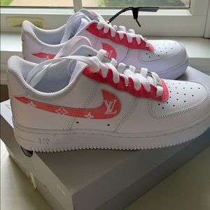 Custom painted women’s Air Force One’s sz 7